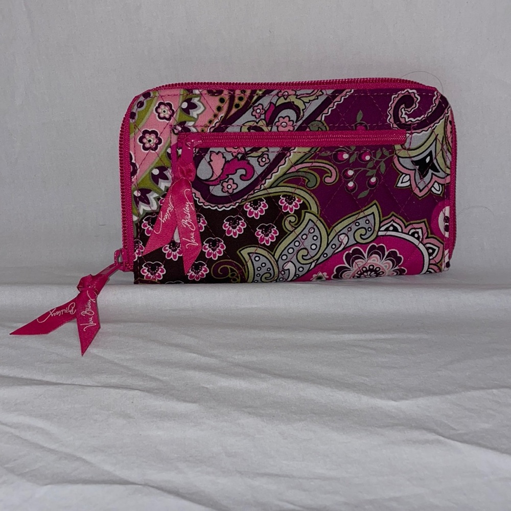 Very Berry Paisley Vera Bradley check book wallet